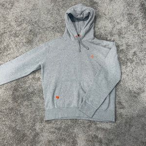 Condition is 8.5/10….Gently used…no stains, still looks brand new